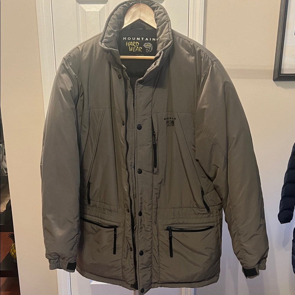 Mountain Hardwear Men's Olive Puffer Parka Jacket